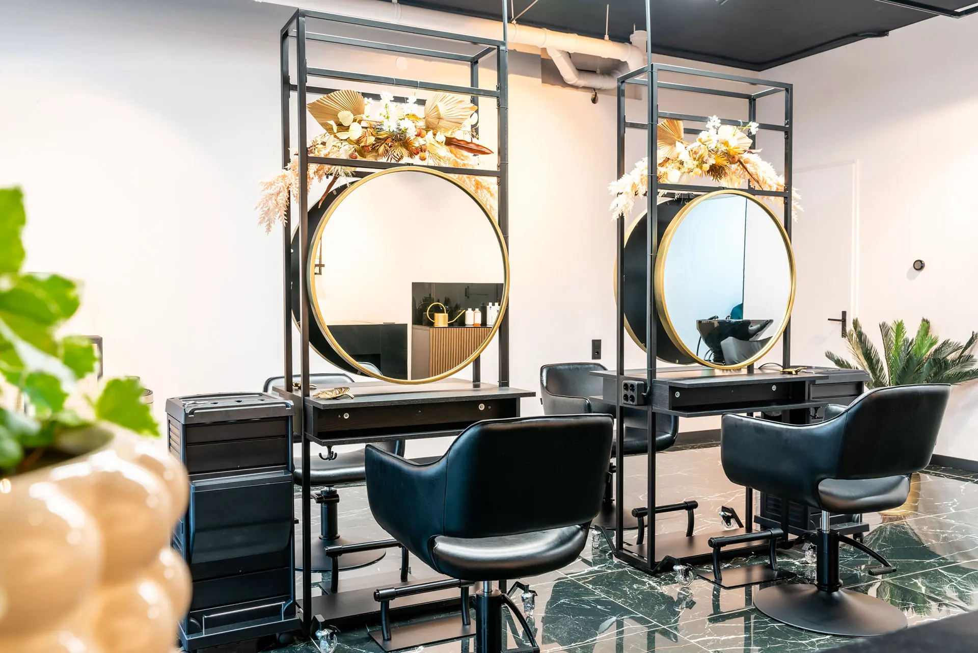 Natural Hairlounge   Hero 1